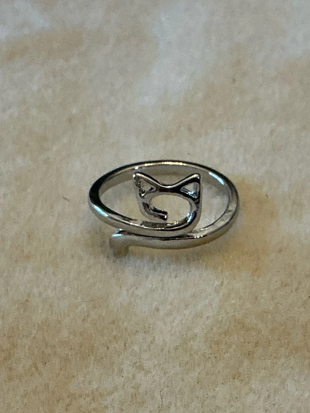 Silver Cat-Shaped Adjustable Ring for Pets Lovers - Unbranded